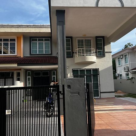 Homestay Melaka Executive Zewnętrze zdjęcie