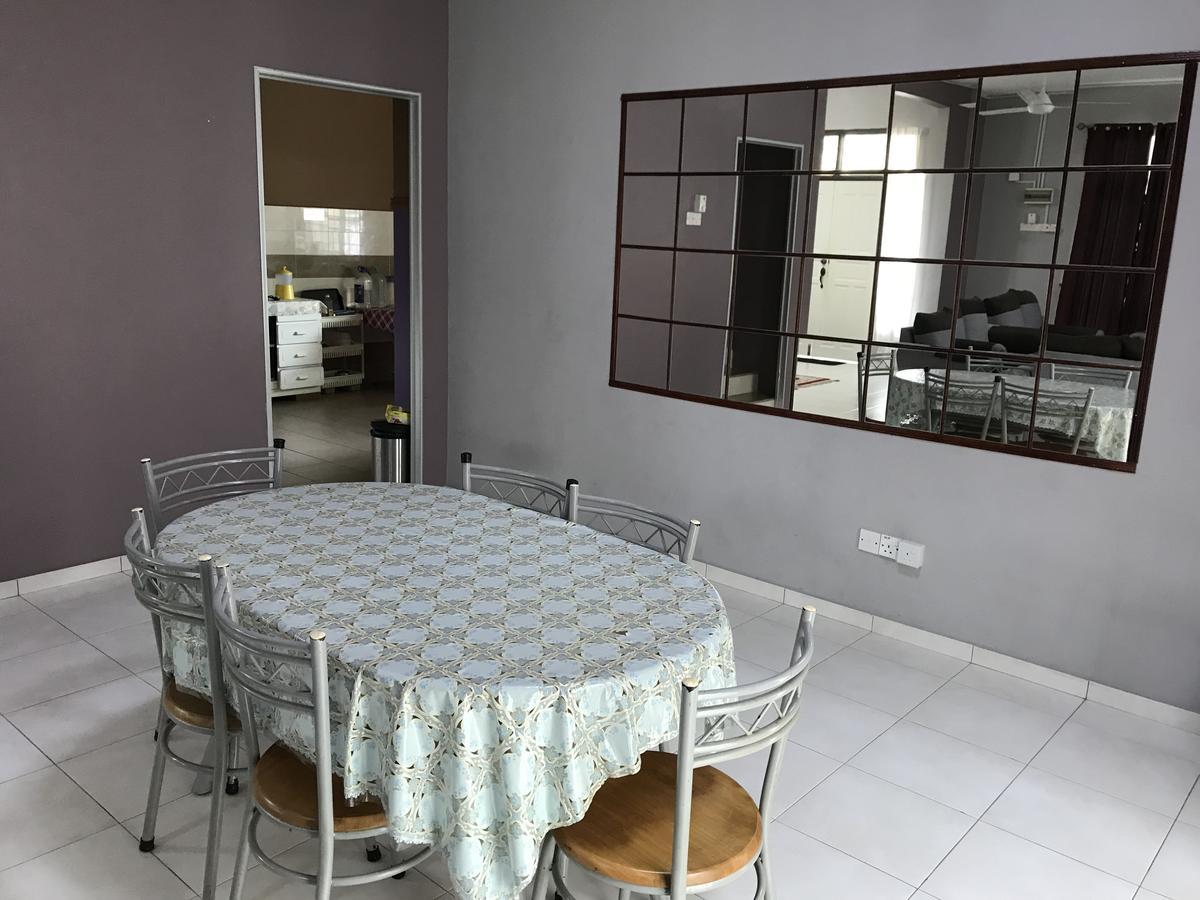 Homestay Melaka Executive Zewnętrze zdjęcie