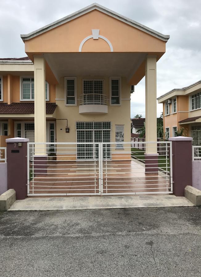 Homestay Melaka Executive Zewnętrze zdjęcie